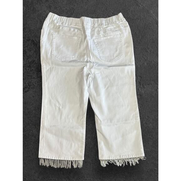 NEW Parker & Rowe White Capri Jeans Pull On Elastic Waist Rhinestone Fringe XL - Picture 6 of 12